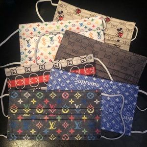 💥SOLD💥Face Mask